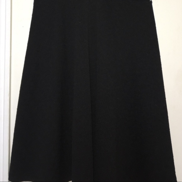 black dress - Picture 2 of 2